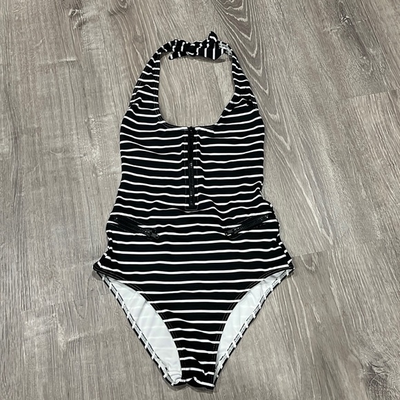 Victoria’s Secret One Piece Swimsuit - Picture 1 of 5